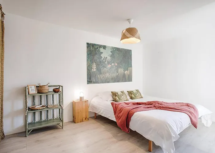 Maison De Charme Avec Jardin A - Fr-1-788-51 Feriehus *