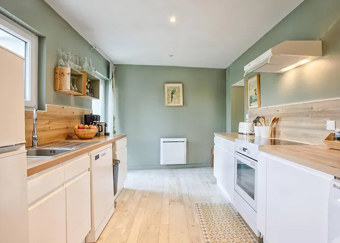 Feriehus Maison De Charme Avec Jardin A - Fr-1-788-51 *